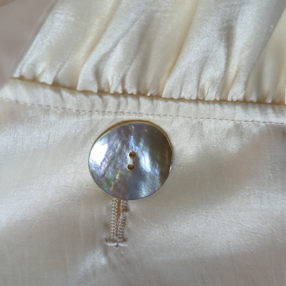 Debra DeRoo sz S Exquisite Ruffled Long Sleeve Taffeta Blazer w Shell Buttons - Picture 3 of 8